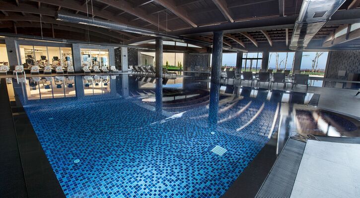 Elexus Hotel Resort