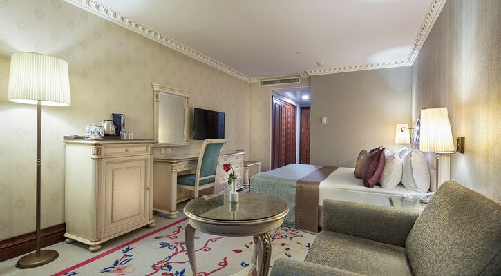 Merit Crystal Cove Hotel & Spa