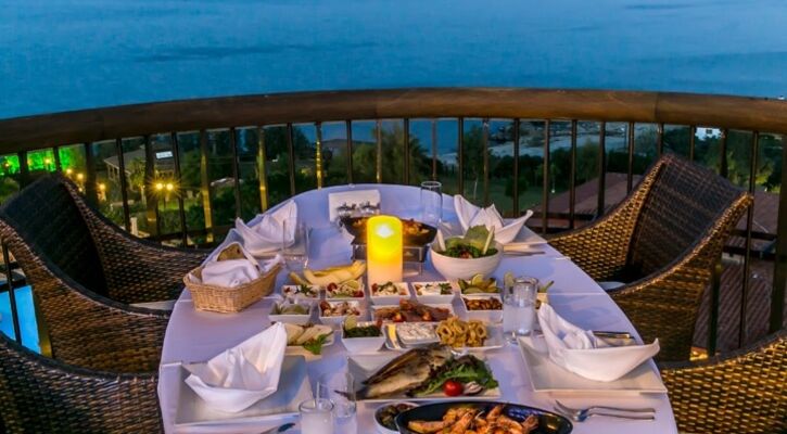 Merit Crystal Cove Hotel & Spa
