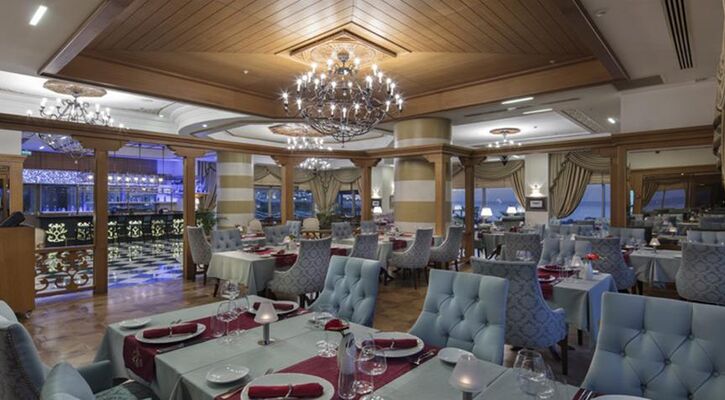 Merit Royal Premium Hotel