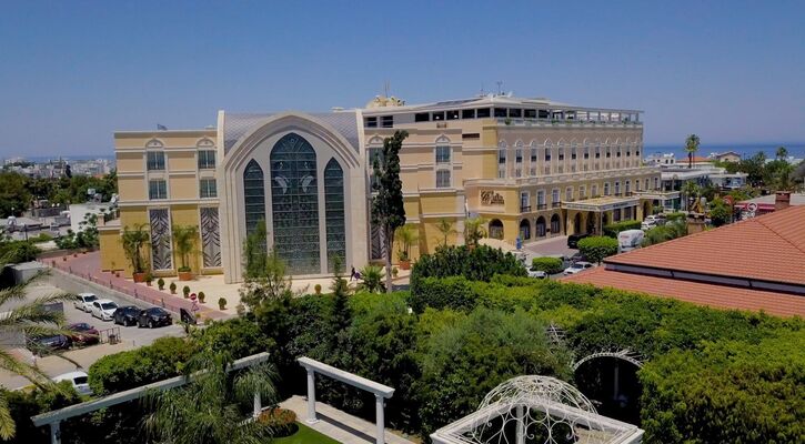 The Arkın Colony Hotel