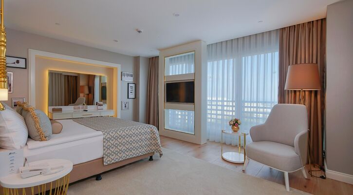 Limak Cyprus Deluxe Hotel