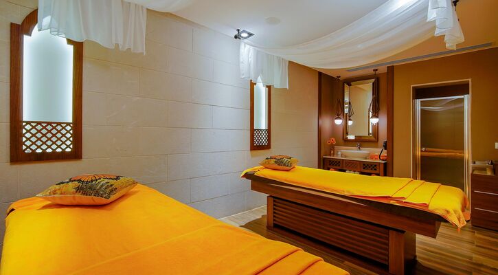 Limak Cyprus Deluxe Hotel