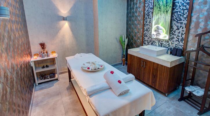 Merit Lefkoşa Hotel Spa