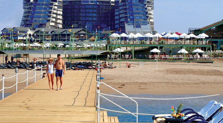 Limak Lara Deluxe Hotel