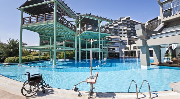 Limak Lara Deluxe Hotel