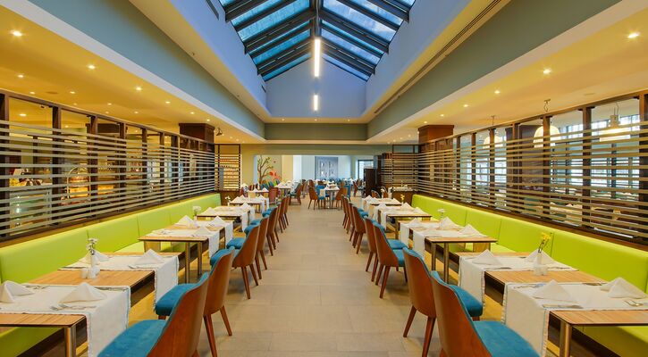 Limak Lara Deluxe Hotel