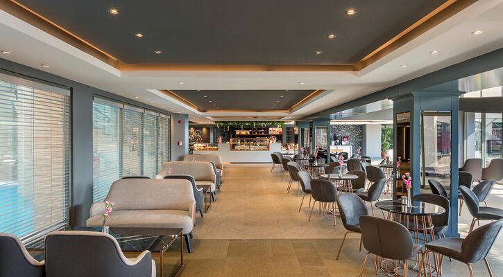 Limak Lara Deluxe Hotel