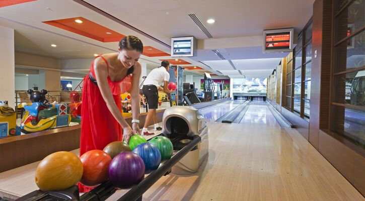 Limak Lara Deluxe Hotel