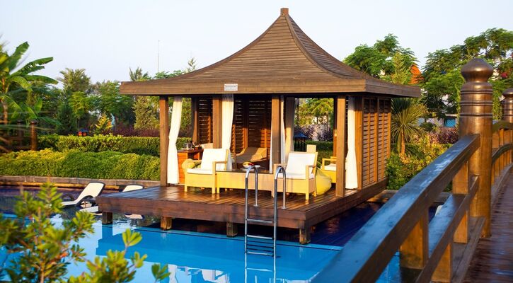 Limak Lara Deluxe Hotel