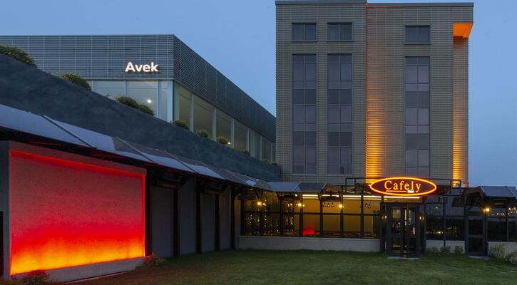 Avec Hotel