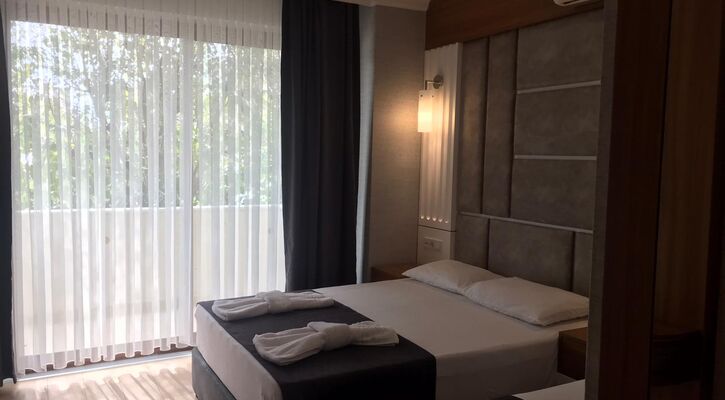 Side Yeşilöz Hotel