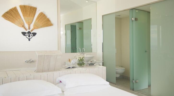 The Marmara Hotel