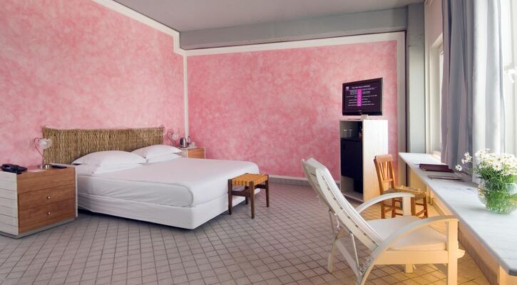The Marmara Hotel