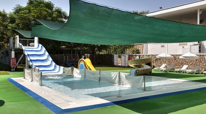 Sunis Hotel Su & Aqualand