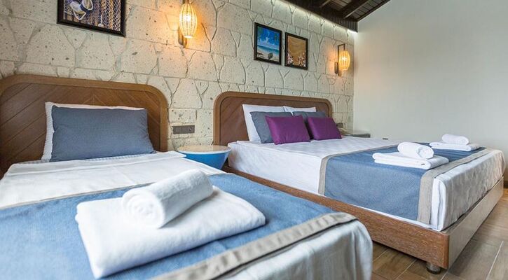 Risus Beach Resort Hotel