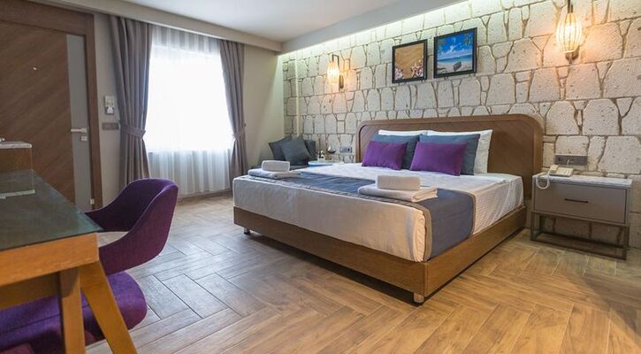 Risus Beach Resort Hotel