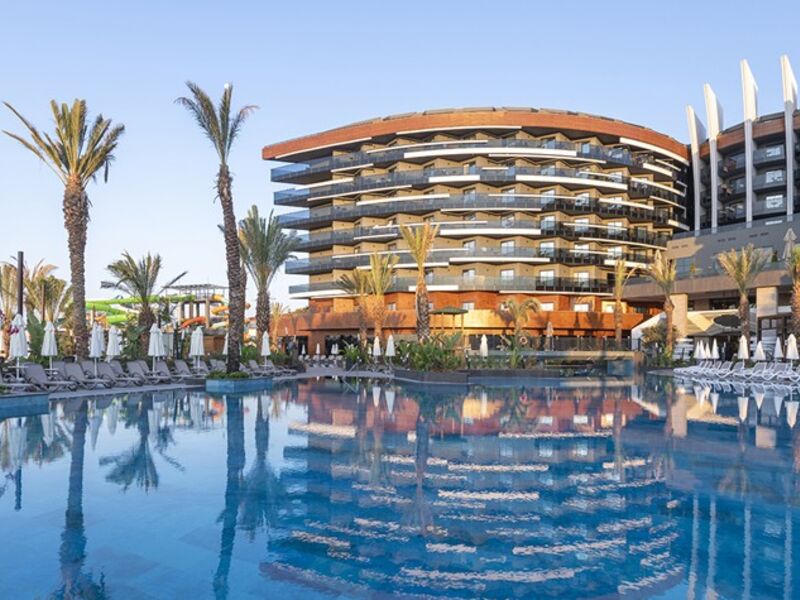 Kirman Calyptus Resort & Spa