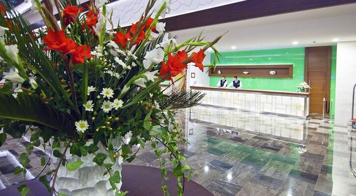Ramada Plaza By Wyndham