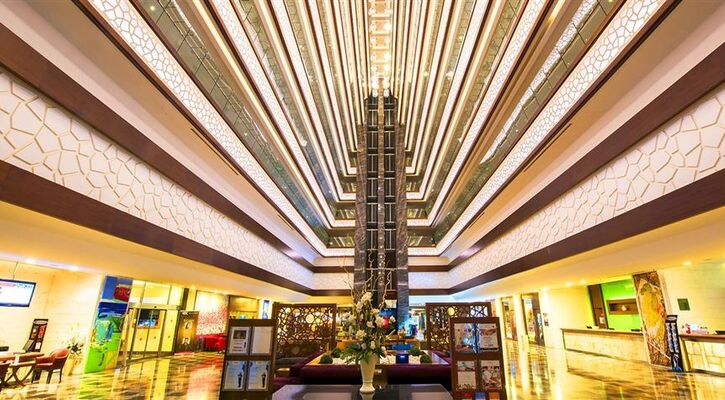 Ramada Plaza By Wyndham