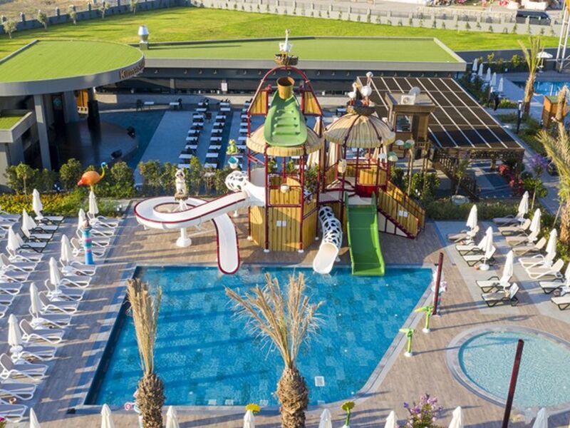 Kirman Calyptus Resort & Spa