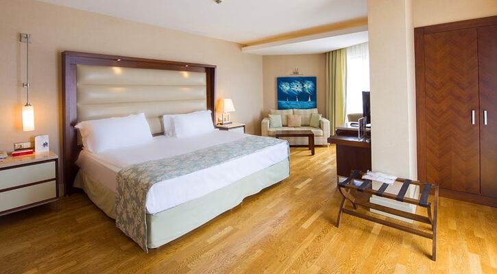 Ramada Plaza By Wyndham