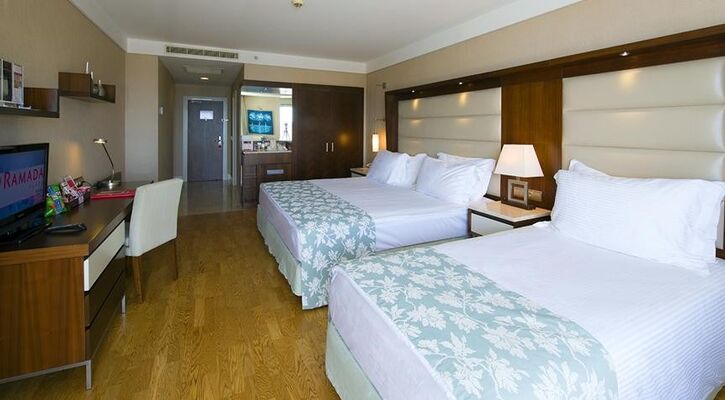 Ramada Plaza By Wyndham