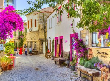 Konaklamalı Alaçatı Ot Festivali