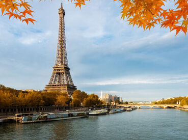 Masallar Şehrinde Paris & Disneyland Turu