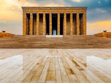 23 Nisana Özel Anıtkabir Turu