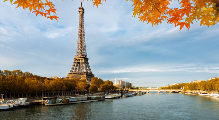 Masallar Şehrinde Paris & Disneyland Turu